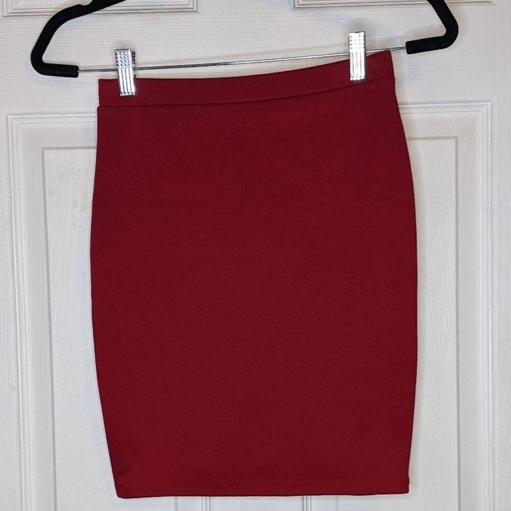 Ambiance Apparel Red Straight Pencil Skirt S
